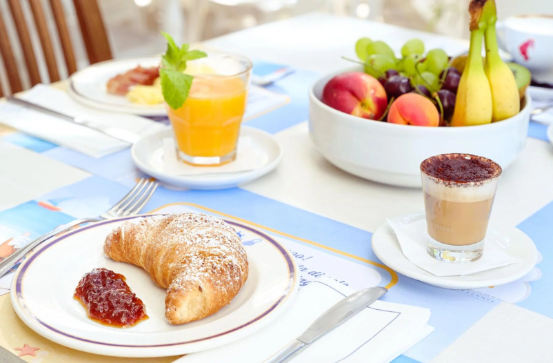 media.ALEXANDER24-39